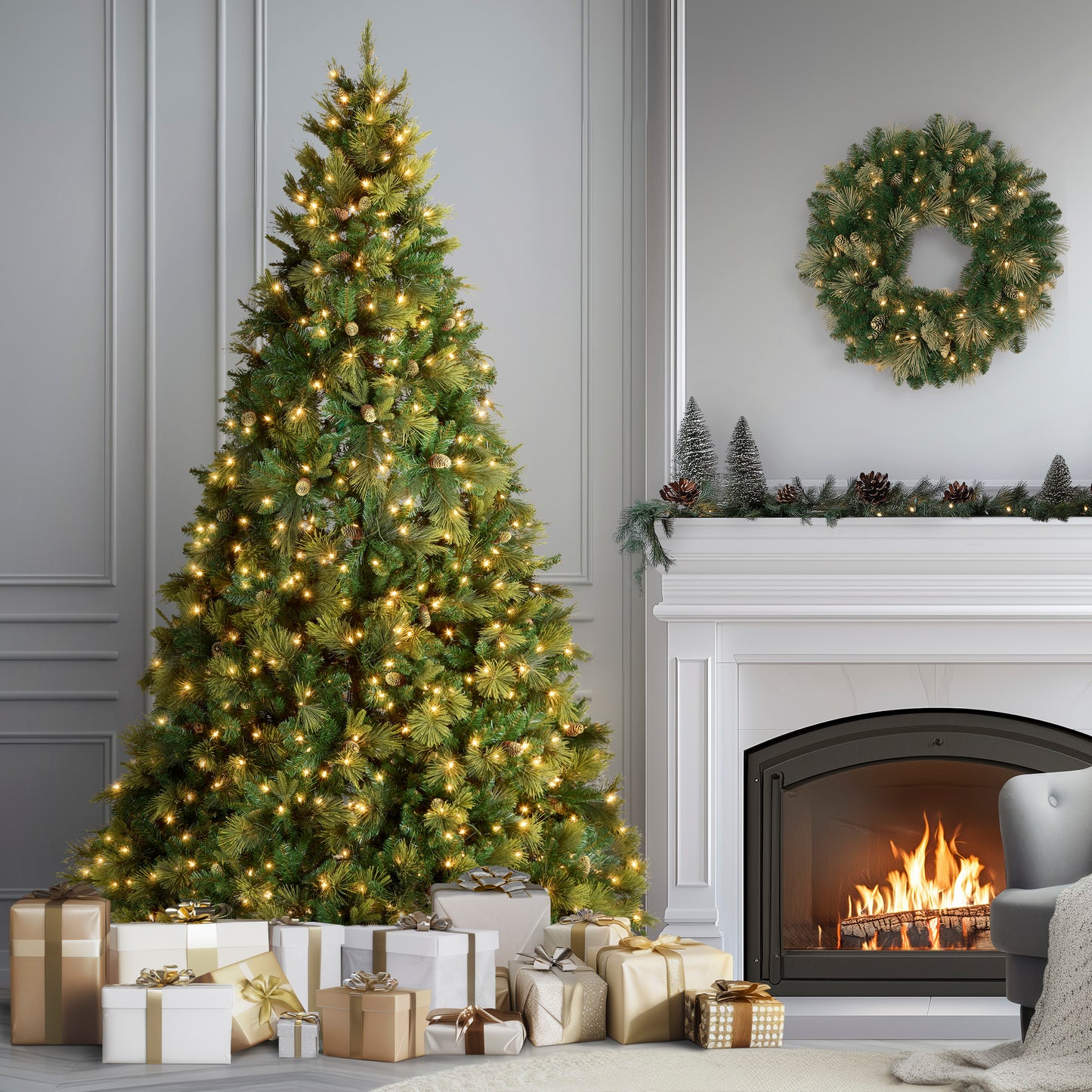 9 ft. Pre-Lit Carolina Pine Tree with Clear Lights with 900 Clear Lights