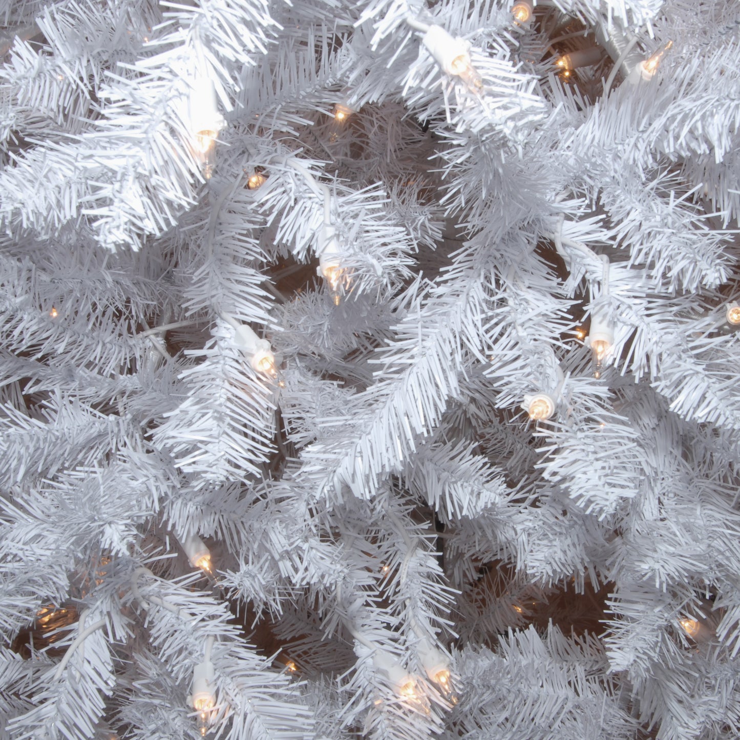 6.5 ft. Pre-Lit Dunhill Fir White Tree with Clear Lights
