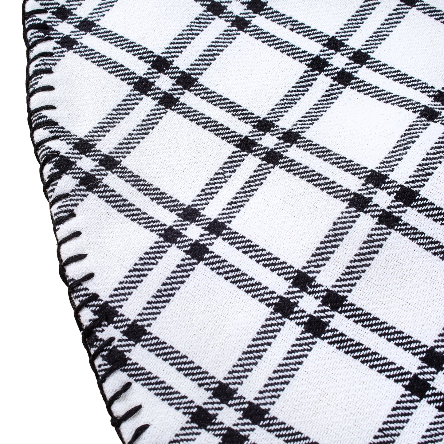 48 in. HGTV Home Collection Black White Ric Rac Border Tree Skirt