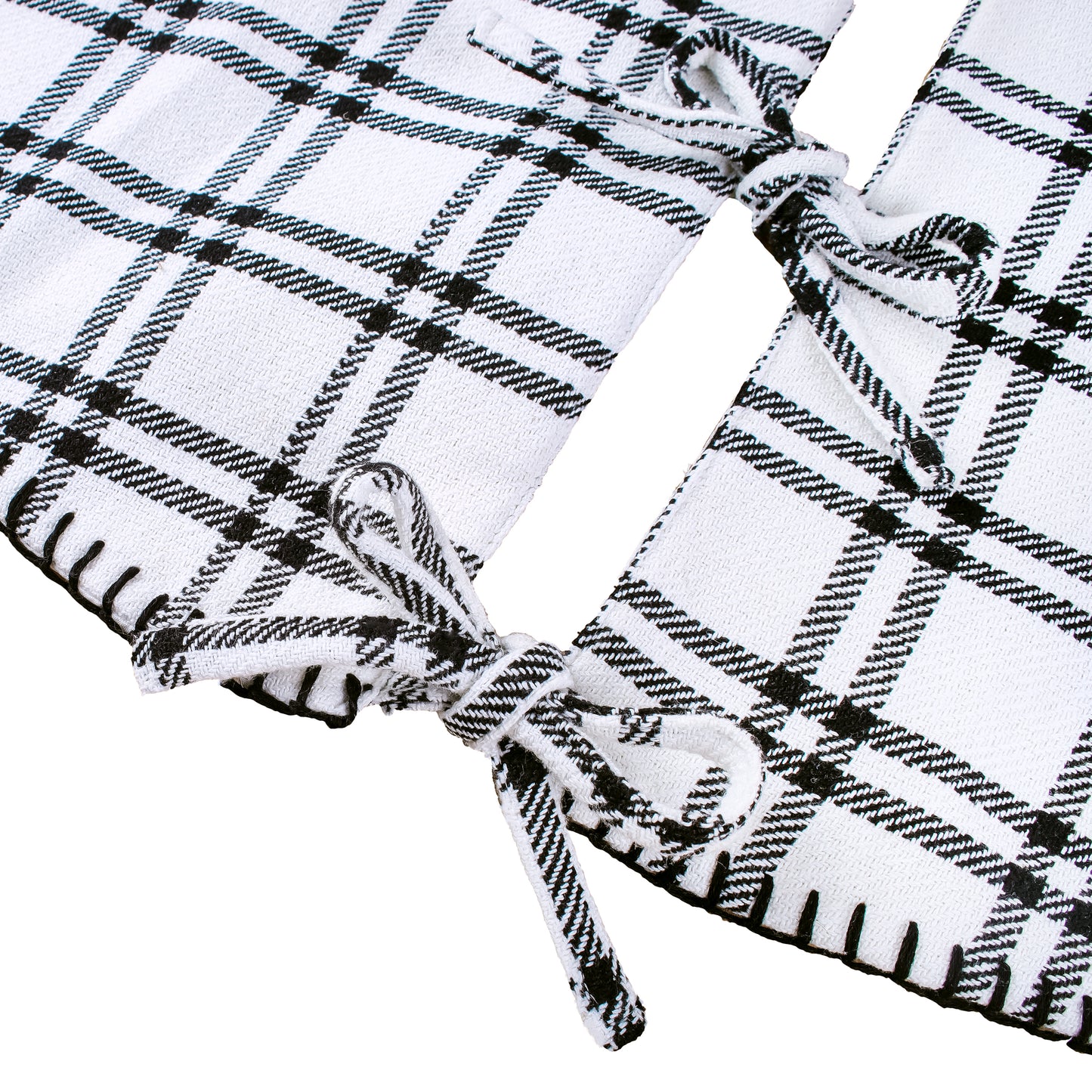 48 in. HGTV Home Collection Black White Ric Rac Border Tree Skirt